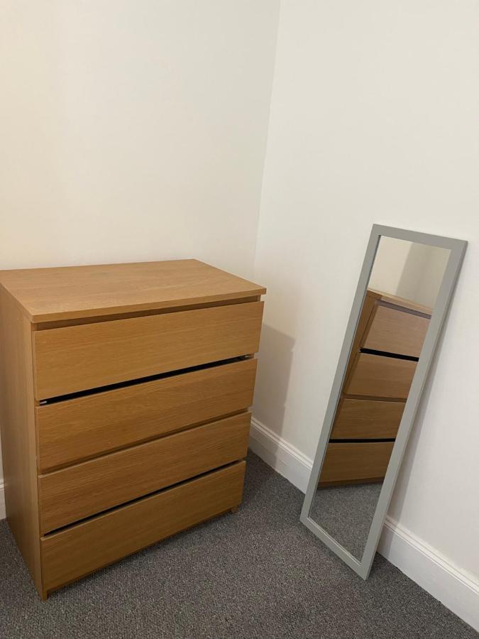 Room In Gloucester Road 4 Bristol Exteriör bild